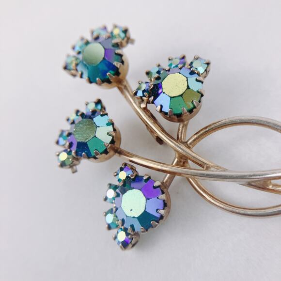 Mid Century Blue AB Rhinestone Bouquet Floral Spray Brooch, 1950s AB Vintage Pin - Picture 3 of 9